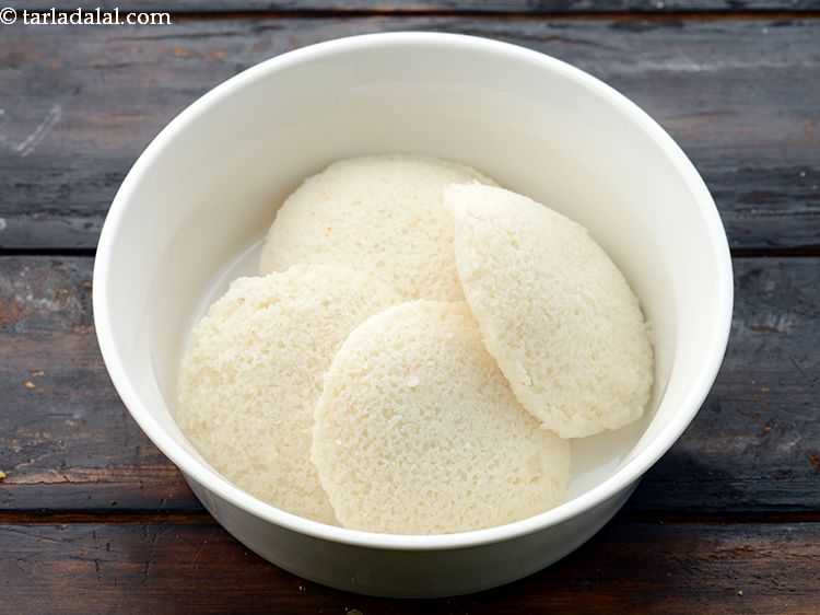 Step 51 – &nbsp;Idlis can be made in advance and kept.