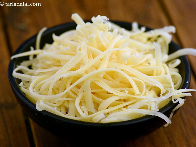 Step 24 – Kids can also enjoy this just reduce the chillies and add little more cheese.&nbsp;