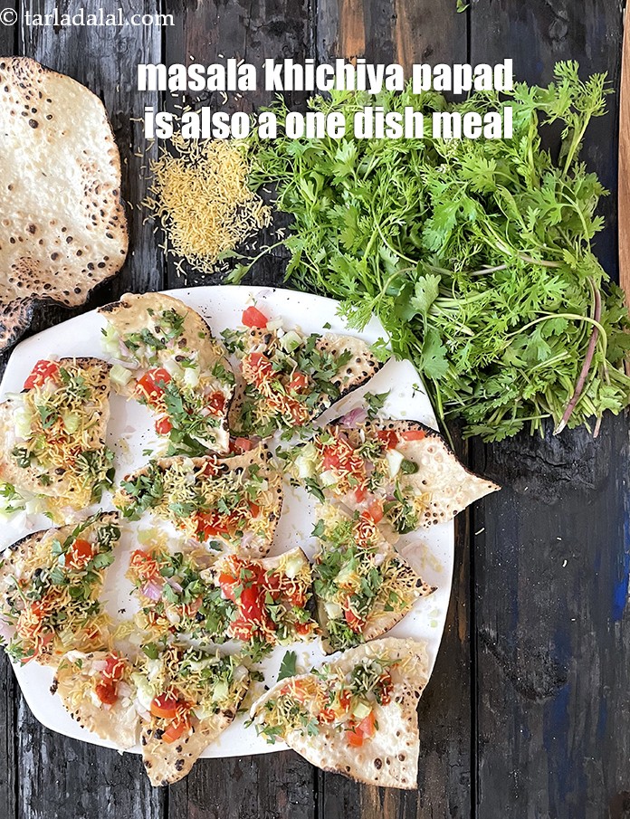 स्टेप 25 – मसाला खिचिया पापड़ को अक्सर एक डिश भोजन के रूप …