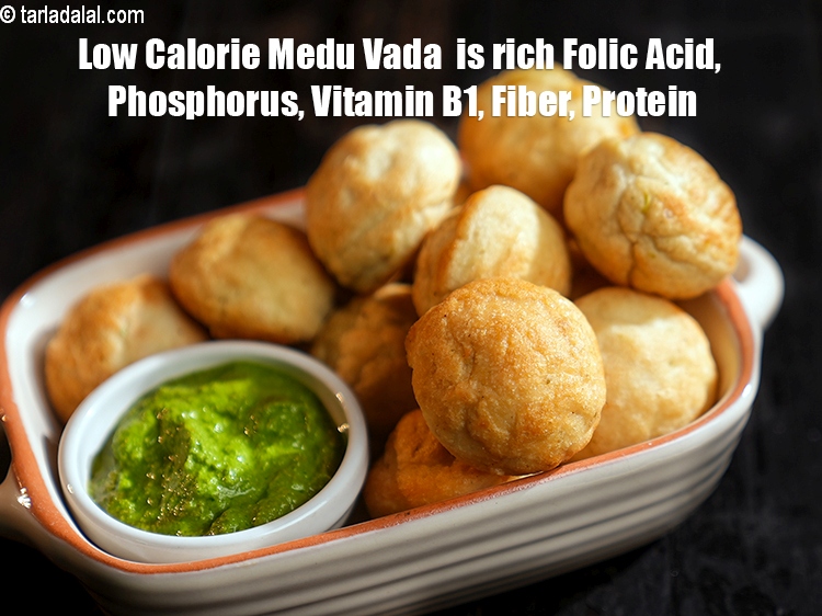 स्टेप 31 – <strong>लो कैलोरी मेदू वड़ा</strong><strong>&nbsp;फोलिक एसिड, फॉस्फोरस, विटामिन बी1, फाइबर, प्रोटीन …