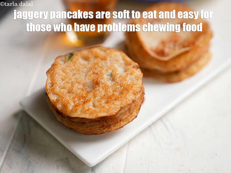 Step 22 – <strong>Jaggery pancakes</strong>&nbsp;are soft to eat and easy for those who have problems&nbsp;chewing food.