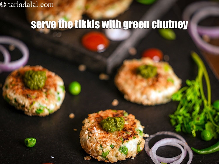 Step 30 – Serve the tikkis with green chutney.
