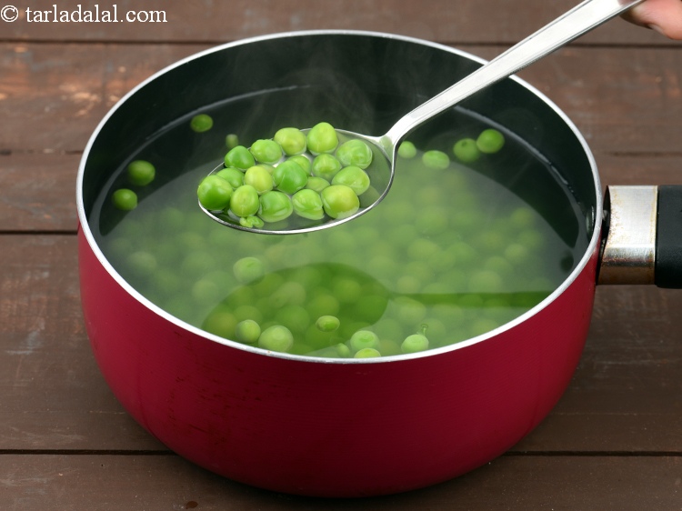 Step 24 – Do not overcook green peas. It might turn mushy while blending.&nbsp;