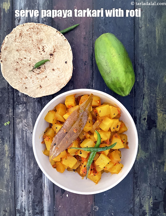 Step 37 – Serve&nbsp;<strong>papaya tarkari</strong> with roti.