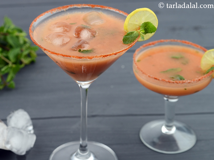 Step 19 – After blending the guava mixture, serve immediately otherwise it becomes bitter.