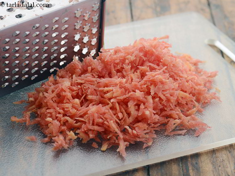 Step 22 – Ensure to grate the carrot thick as they tend to shrink in size after cooking.