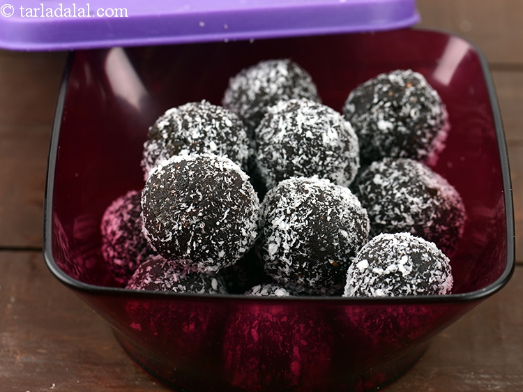 Step 17 – The chocolaty snowballs will stay fresh at room temperature for a day and for 3 …