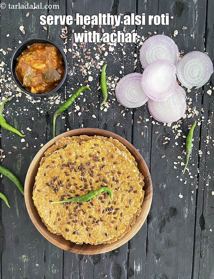 Step 30 – Serve <strong>healthy alsi roti</strong> with achar.