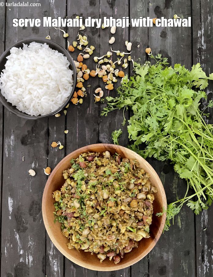 Step 29 – Serve <meta charset="UTF-8" /><strong>malvani dry bhaji&nbsp;</strong>with&nbsp;chawal.