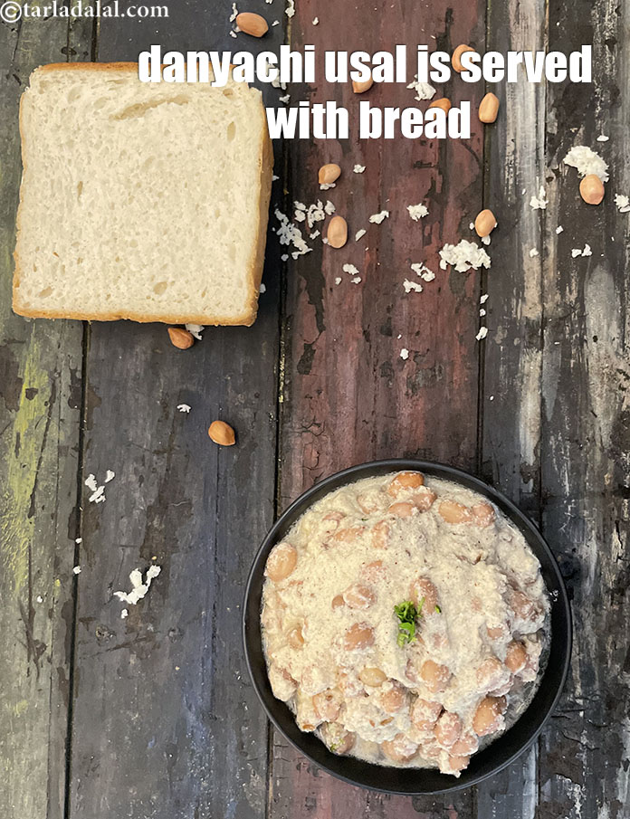 Step 32 – <strong>danyachi usal</strong> is had by lots of Maharashtrians with plain bread.