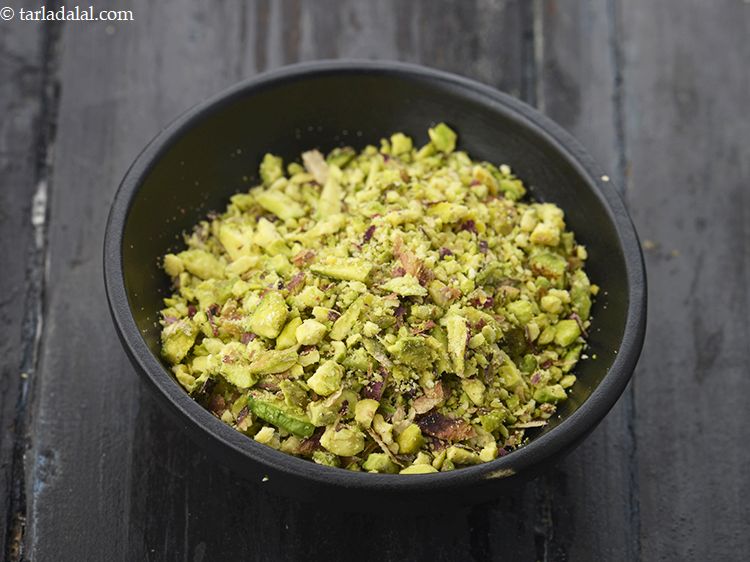 Step 15 – Apart from almond and cashews, you can add any other dry fruit of your choice.