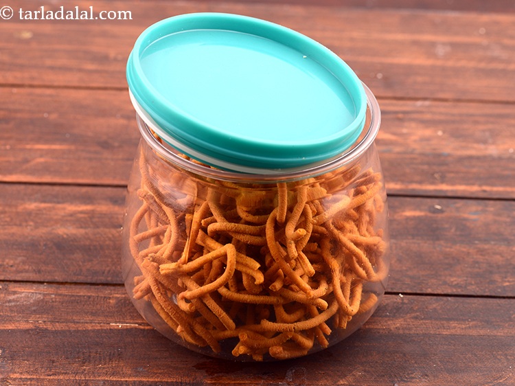 Step 27 – Store in an air-tight container, it last good for atleast 10 days.&nbsp;<br /> &nbsp;