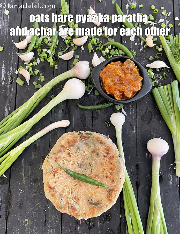 Step 41 – Serve <strong>&nbsp;oats hare pyaz ka paratha </strong>with achar.