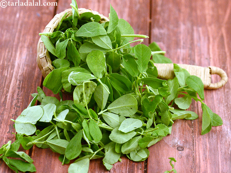 Step 7 – While methi is not a very common addition to ghugni, we have added it to …