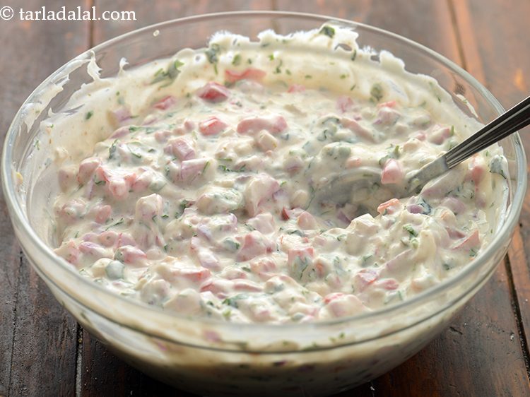 Step 13 – Mix well and our&nbsp;<strong>tomato onion raita | onion tomato raita | pyaz tamatar ka raita …