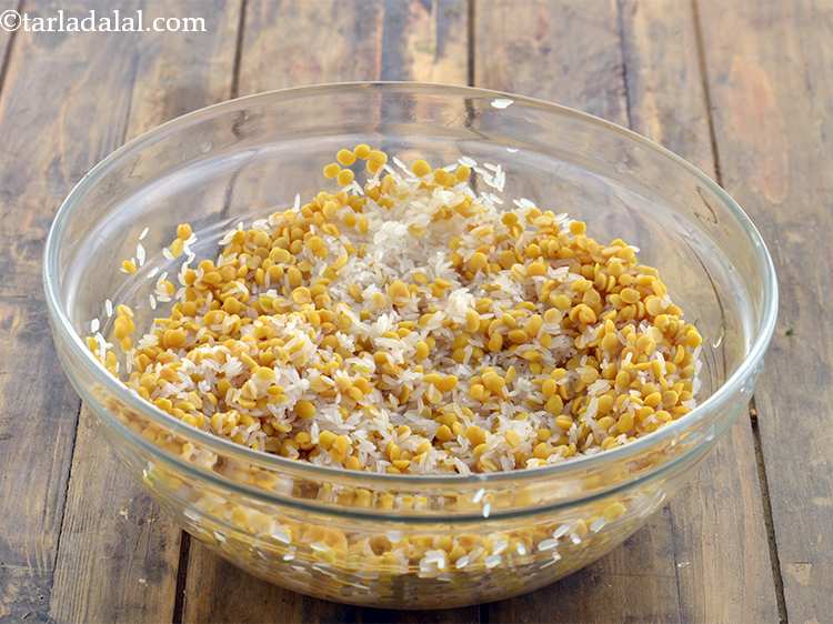 Step 1 – For<strong> </strong>the&nbsp;<strong>toor dal khichdi | toovar dal ni khichdi | Gujarati&nbsp;toor dal khichdi | toor …