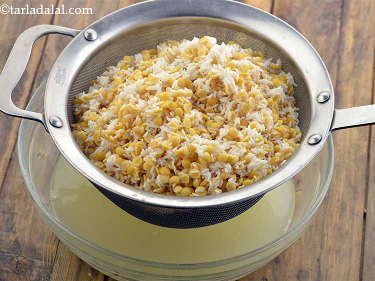 Step 4 – Drain it using a strainer and keep aside.