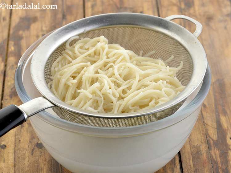 Step 6 – Drain using a strainer and throw the water away.&nbsp;