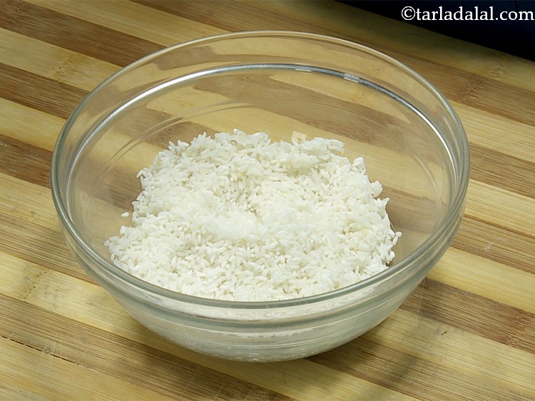 Step 2 – For the batter of&nbsp;&nbsp;<strong>unniyappam | unni appam | mini sweet appam | quick&nbsp;unniyappam | banana …