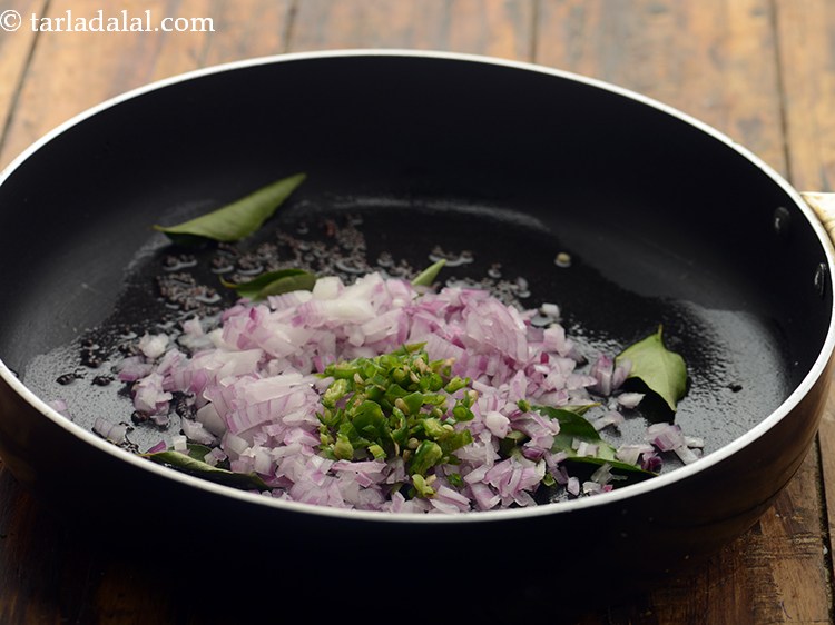 Step 8 – Add green chillies.&nbsp;