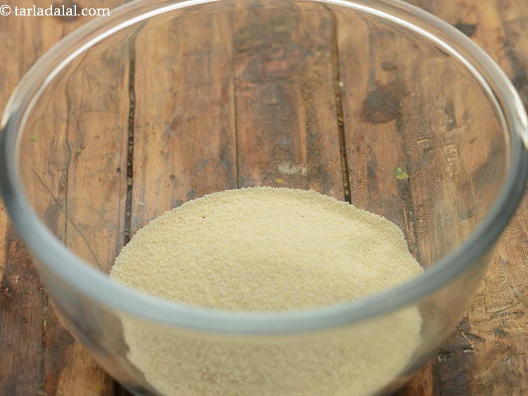 Step 2 – To make&nbsp;<strong>&nbsp;</strong>&nbsp;<strong>upma in a microwave recipe | microwave rava upma | quick microwave upma |</strong>&nbsp;take …