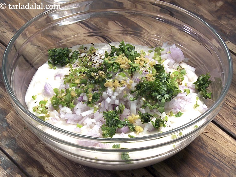 Step 15 – Add 1/4 tsp&nbsp;coarsely&nbsp;<a href="https://www.tarladalal.com/glossary-crushed-black-pepper-568i">crushed black pepper (kalimirch)</a>.