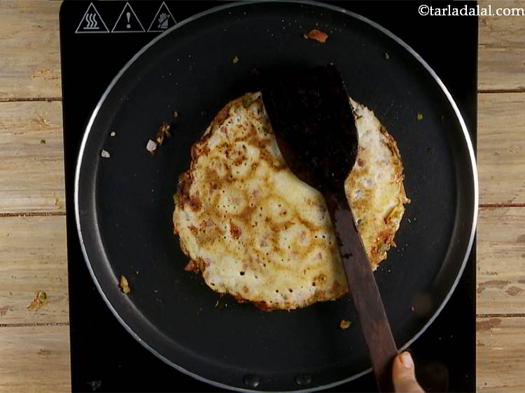 Step 28 – <div> Finally turn once more to get the top layer up.</div>