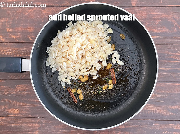 Step 18 – Add&nbsp;<meta charset="UTF-8" />1 1/2 cups&nbsp;<a href="glossary-sprouted-vaal-200i">sprouted vaal (field beans/ butter beans)</a>, boiled.