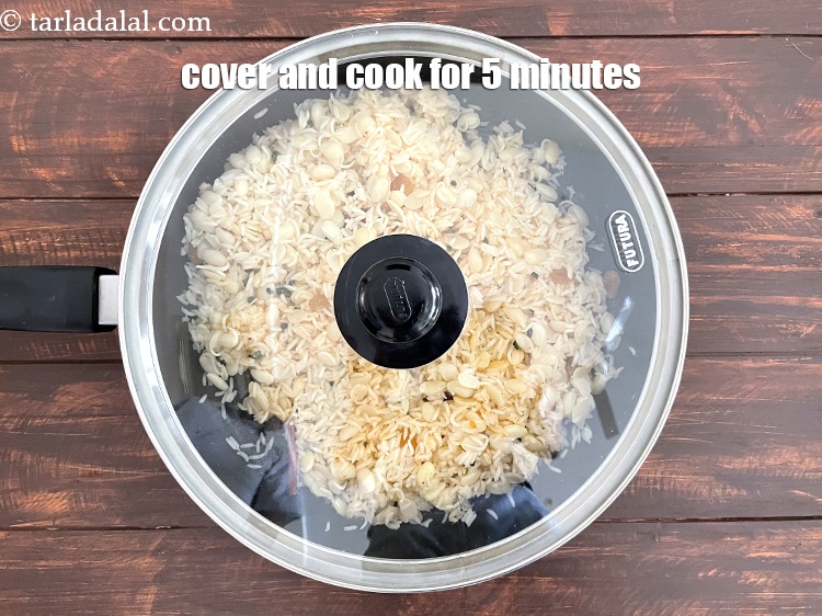 Step 22 – Cover and cook on a medium flame for 5 minutes, while stirring once in between.