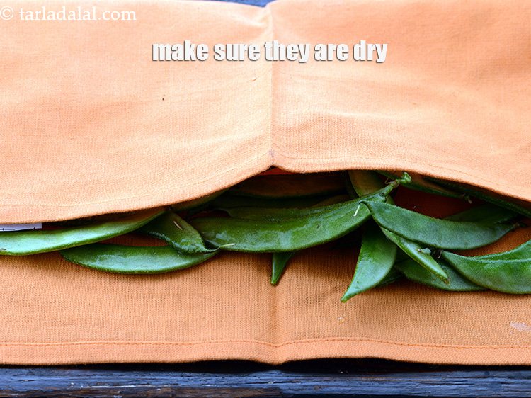 Step 6 – Make sure the valor are totally dry by wipping them well.