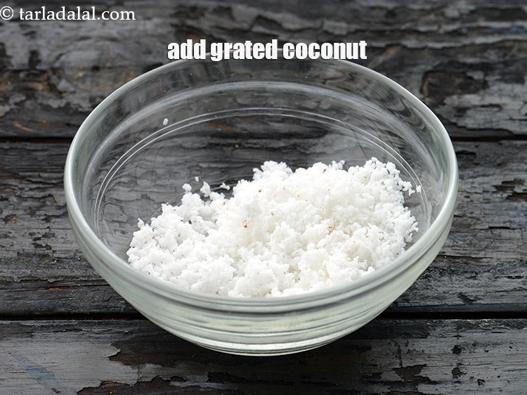 Step 12 – To make coriander- coconut mixture for <strong>valor papdi nu shaak recipe | valor nu shaak …