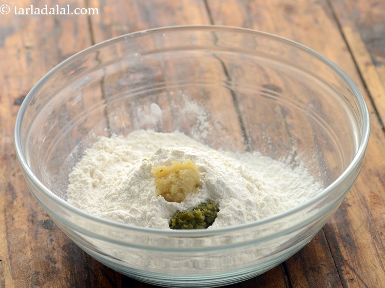 Step 5 – Add ginger-garlic paste. We have used <a href="https://www.tarladalal.com/Ginger--Garlic-Paste-(-Popular-Restaurant-Recipes-)-33530r">homemade <u>ginger garlic paste</u></a>&nbsp;which is free from preservatives, …