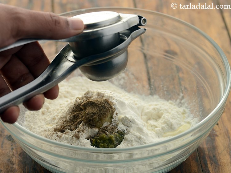 Step 7 – Add lemon juice.