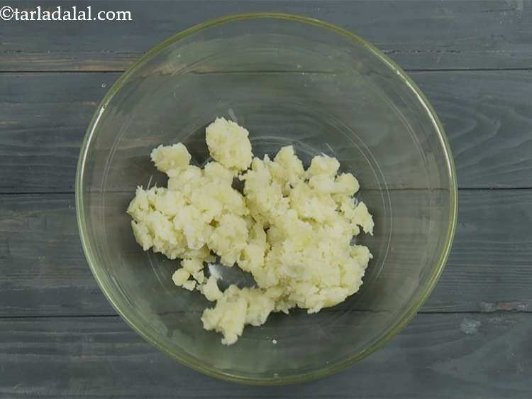 Step 1 – To make rice cutlet from leftover rice, take boiled and mashed potatoes in a deep …