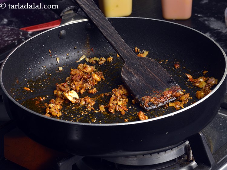 Step 3 – Add the turmeric powder, chilli powder and garam masala and saut&eacute; on a medium flame …