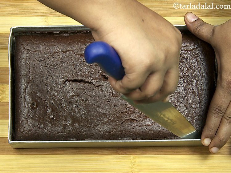 Step 17 – Cool slightly and loosen the edges using a sharp knife.