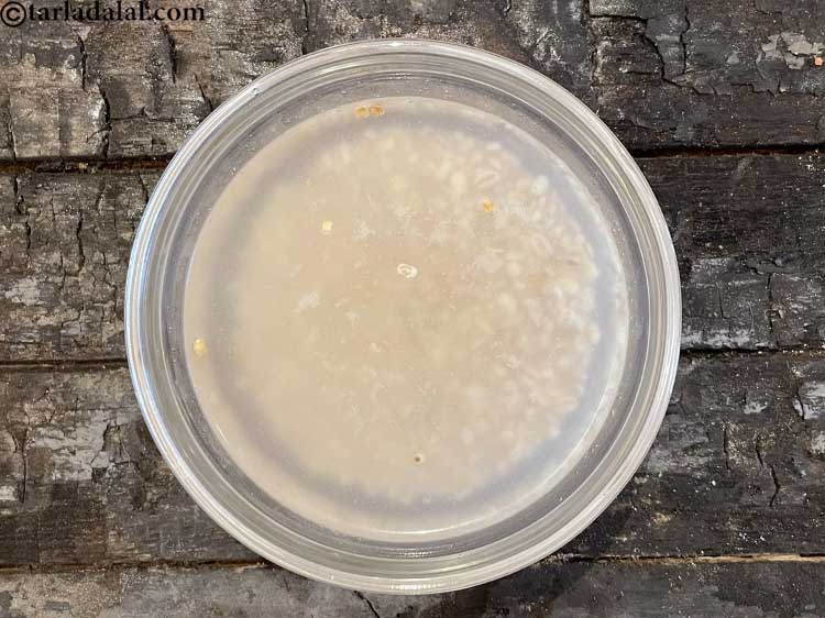 Step 3 – <meta charset="UTF-8" />Place the barley in a bowl of water. You can see that there …