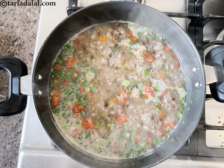 स्टेप 30 – <p><strong>जौ के सूप</strong> को | <strong>वेजिटेबल जौ का सूप | …