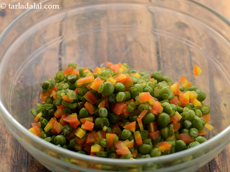 Step 12 – Drain and transfer boiled mixed vegetables to a deep bowl.&nbsp;