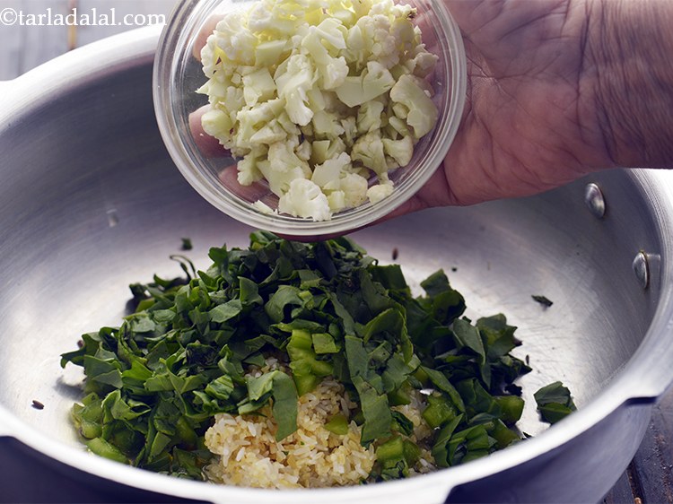 Step 19 – Add some chopped cauliflower too. You can definitely choose veggies according to what&rsquo;s stocked up …