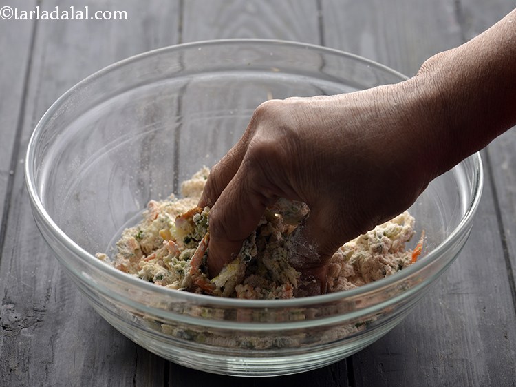 Step 10 – Mix it well with your fingertips.&nbsp;