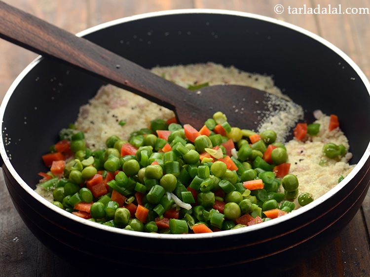 Step 12 – <p>Add mixed vegetables.</p>
