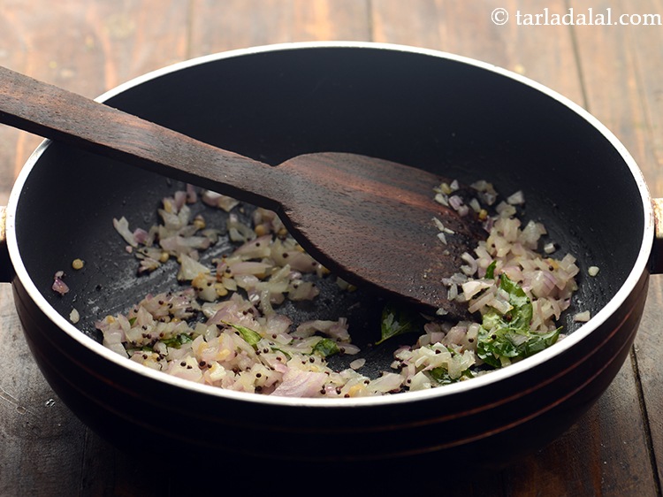 Step 9 – <p>Saute for 1-2 minutes.</p>