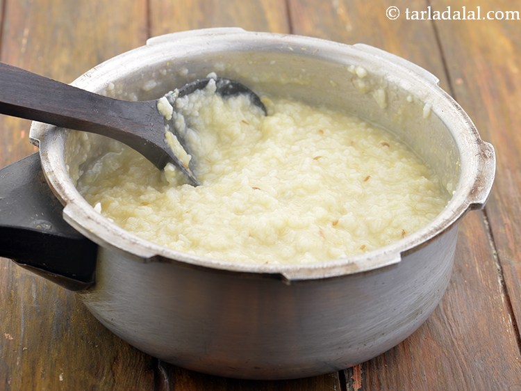 स्टेप 15 – अच्छी तरह मिलाएं और एक तरफ रख दें।