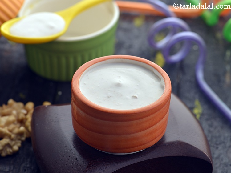 Step 17 – Transfer the <strong>Walnut and Paneer Puree for Babies</strong>, in attractive bowl and serve it immediately …