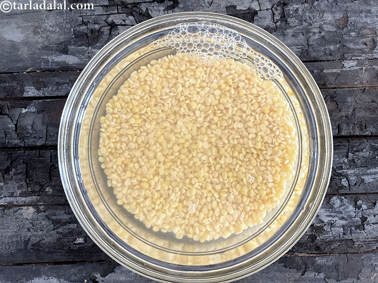 Step 11 – <meta charset="UTF-8" /> Soak the yellow moong daal for 30 minutes.