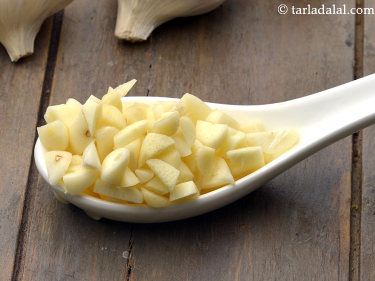 Step 13 – Add finely chopped garlic.&nbsp;