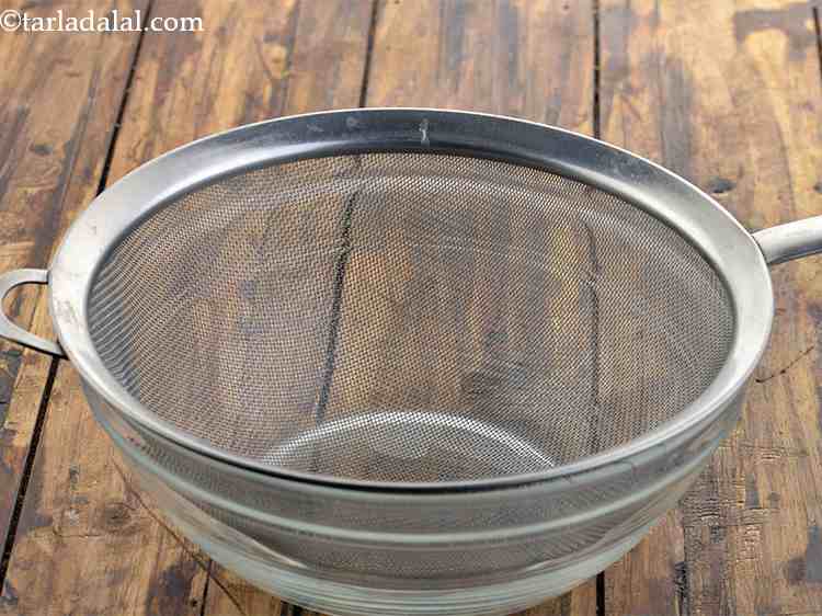 Step 16 – <span style="font-family: Arial; font-size: 16px; background-color: rgb(255, 255, 255);">While the milk is boiling, we will …