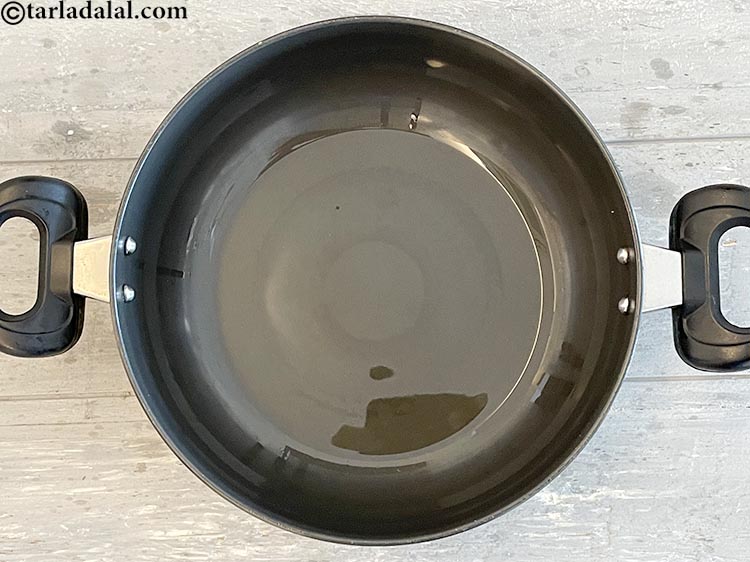 Step 3 – To make &nbsp;low calorie white sauce recipe for <strong>whole wheat pasta in low calorie white …