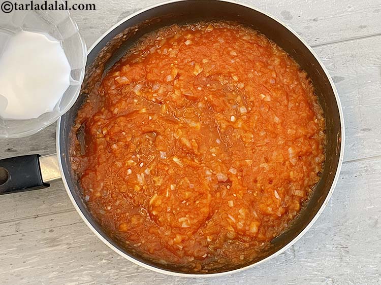 Step 17 – Add the cornflour-water mixture.